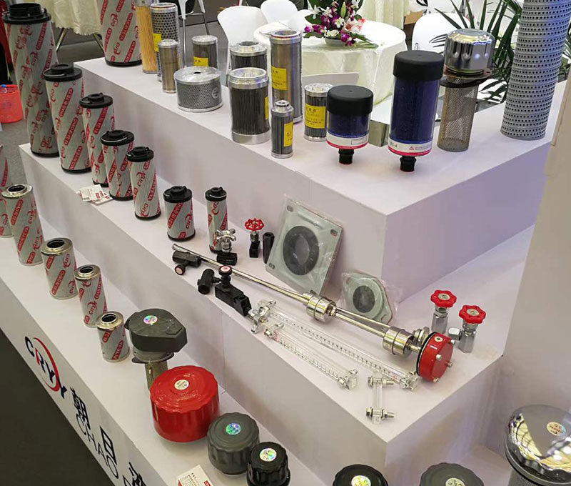 液壓過濾器中常見的就是吸油過濾器、回油過濾器壓力管路過濾器等等，使用過濾器的時候有很多的要求。那液壓過濾器使用有哪些要求？朝日液壓告訴你：